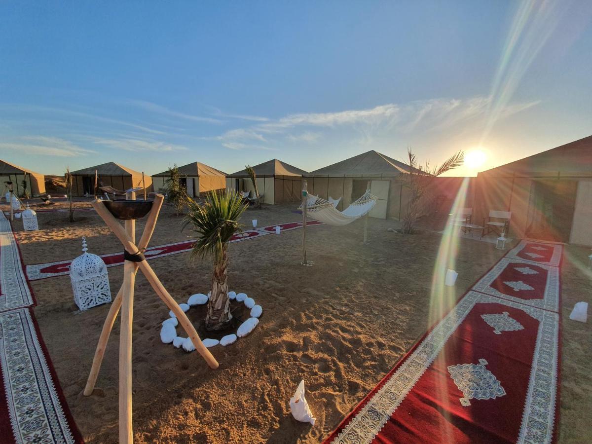 Nomads Dunes Nest เมอร์ซูกา ภายนอก รูปภาพ